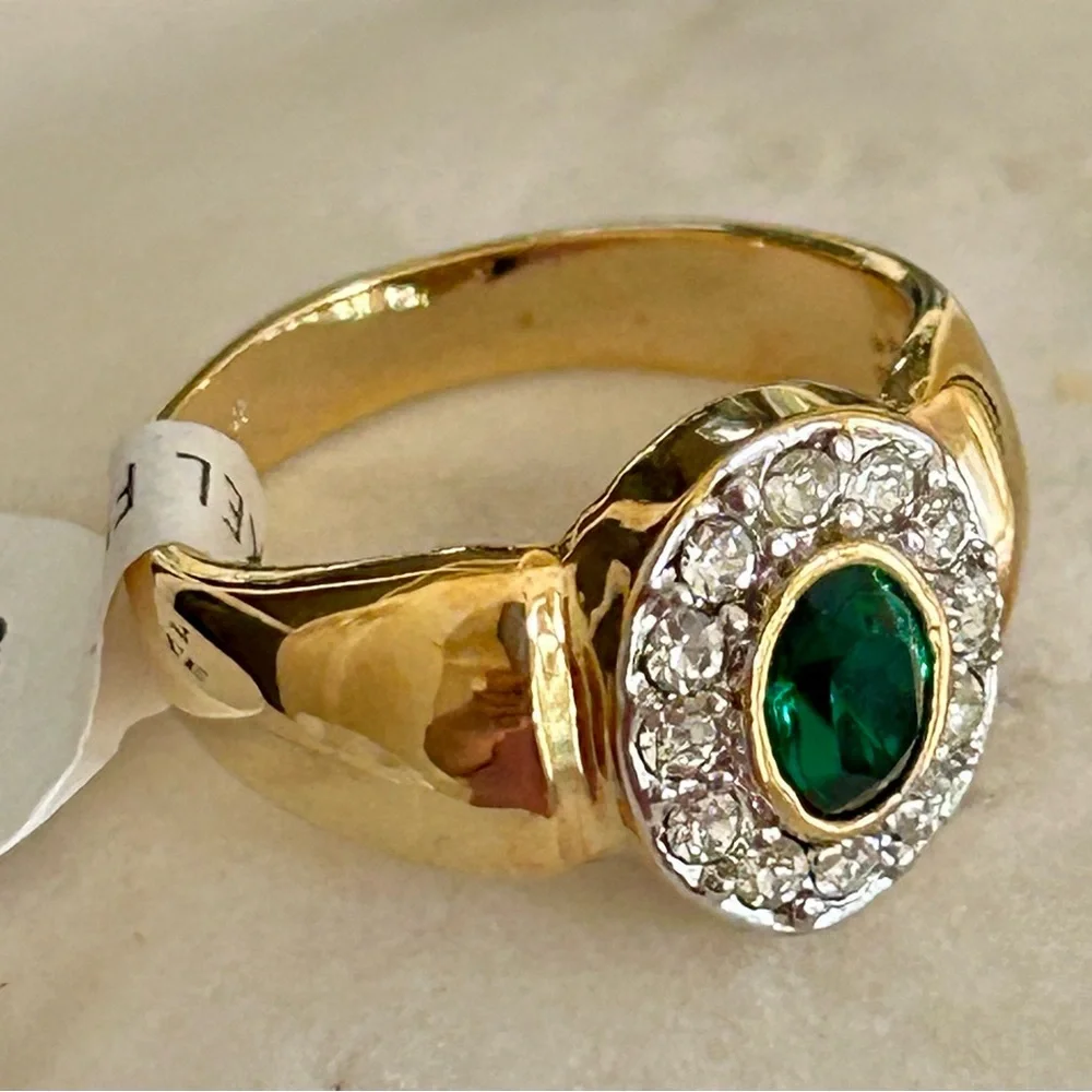 Swarovski Crystals 18K Gold Plated Vintage Designer Ring